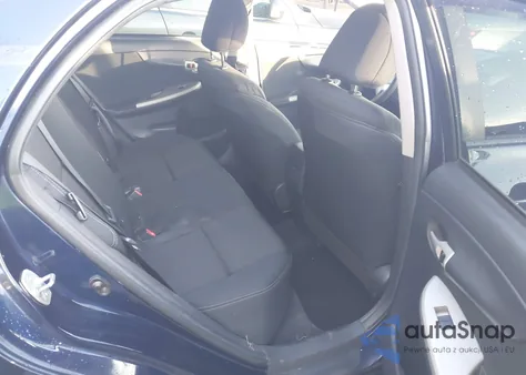 2013 Toyota Corolla S z USA, uszkodzony, nr VIN 2T1BU4EE9DC951642